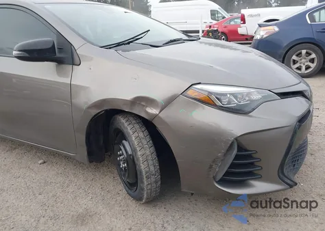 2017 Toyota Corolla Se z USA, uszkodzony, nr VIN 5YFBURHEXHP628022